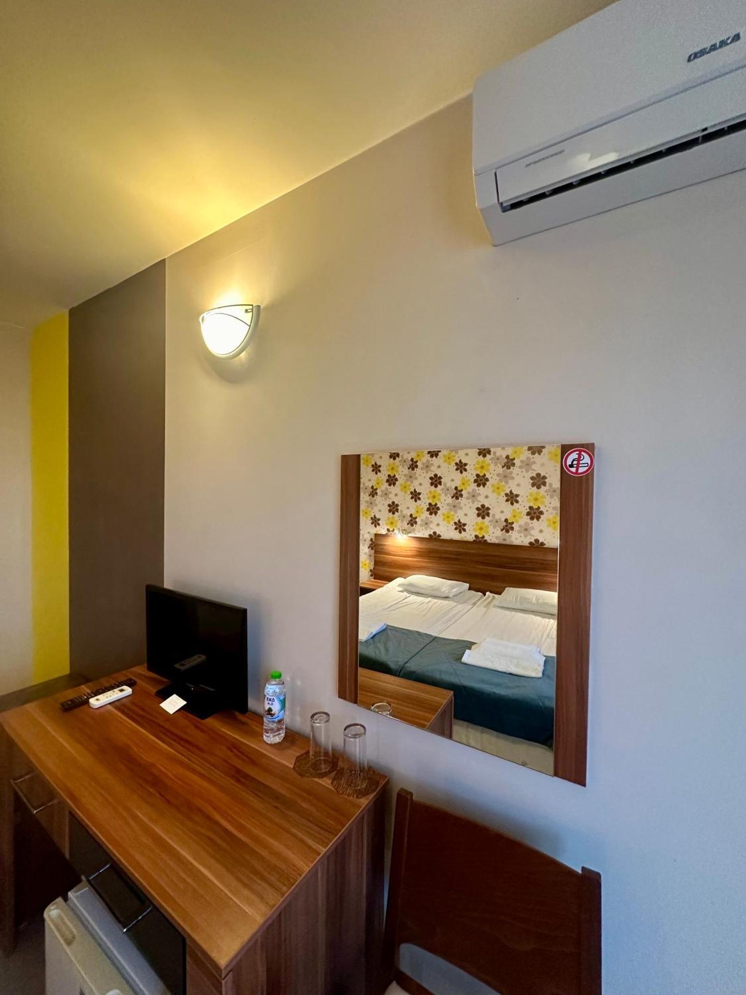 Brilliance Hotel Varna Room photo