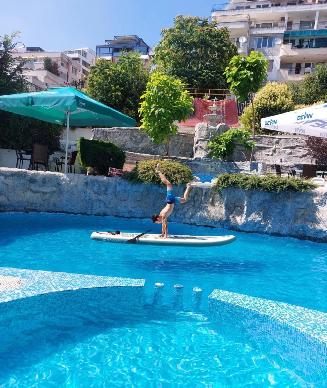 Brilliance Hotel Varna Exterior photo